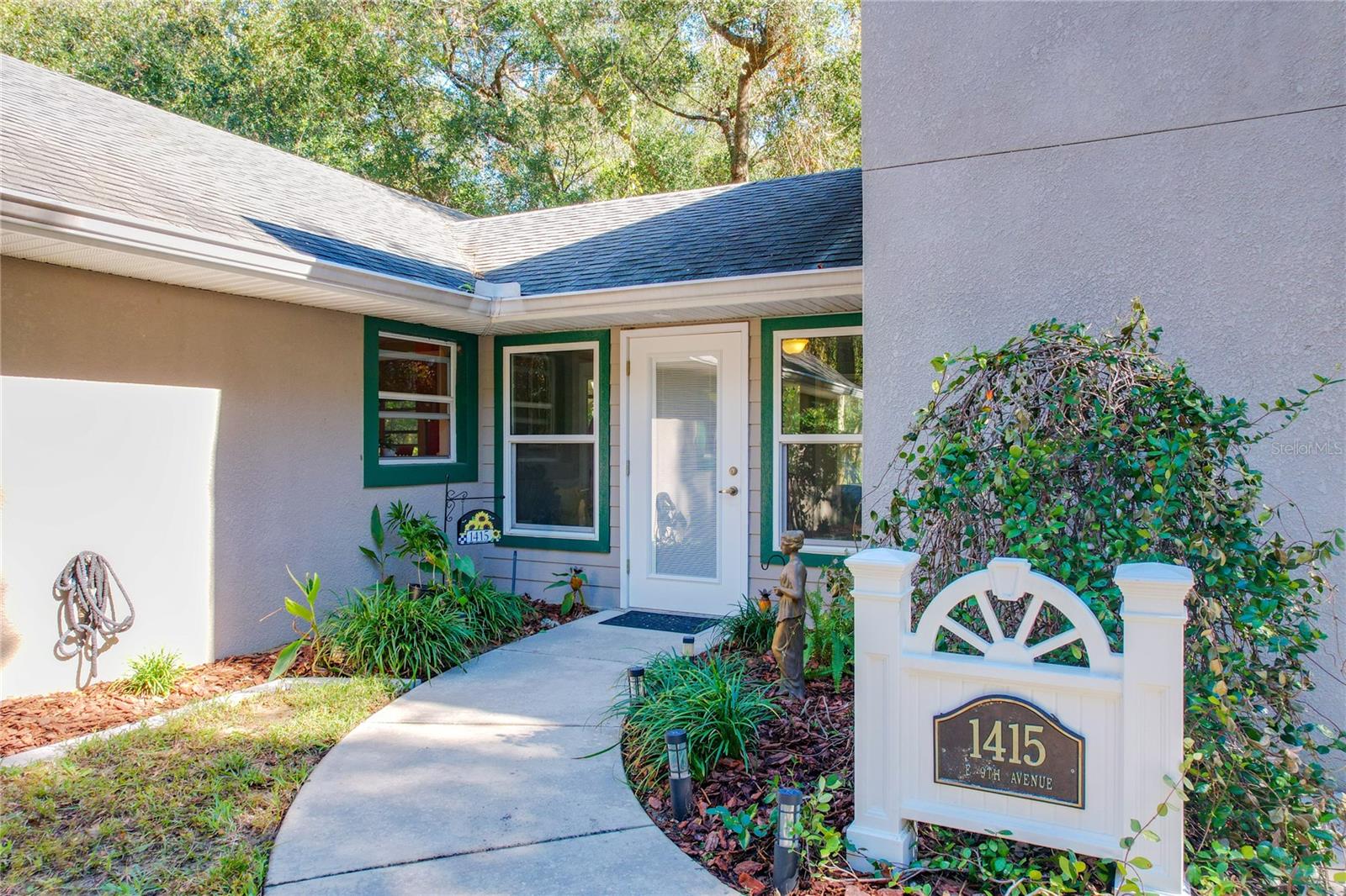 1415 E 9TH AVE, MOUNT DORA, FL, 32757