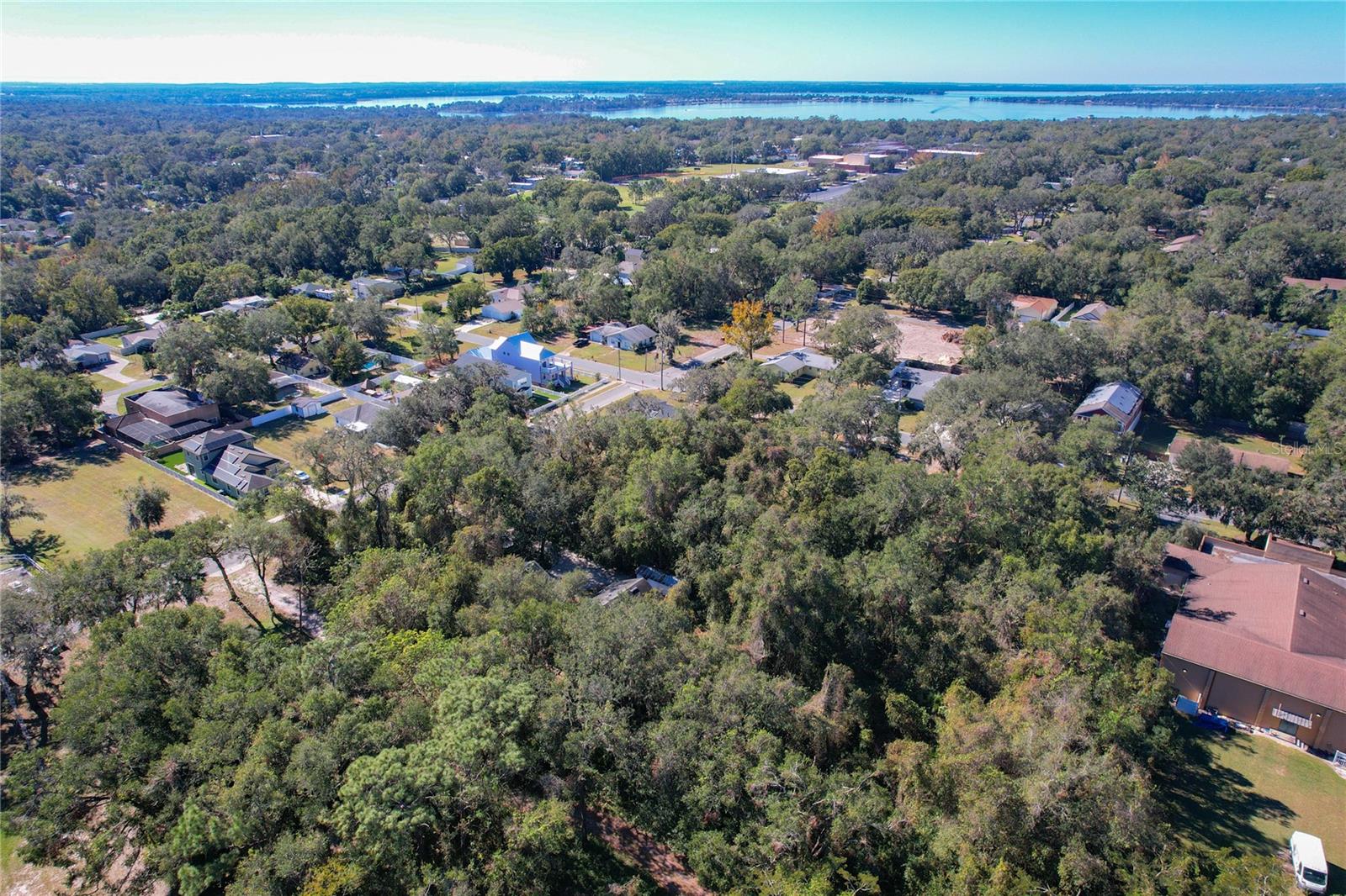 1415 E 9TH AVE, MOUNT DORA, FL, 32757