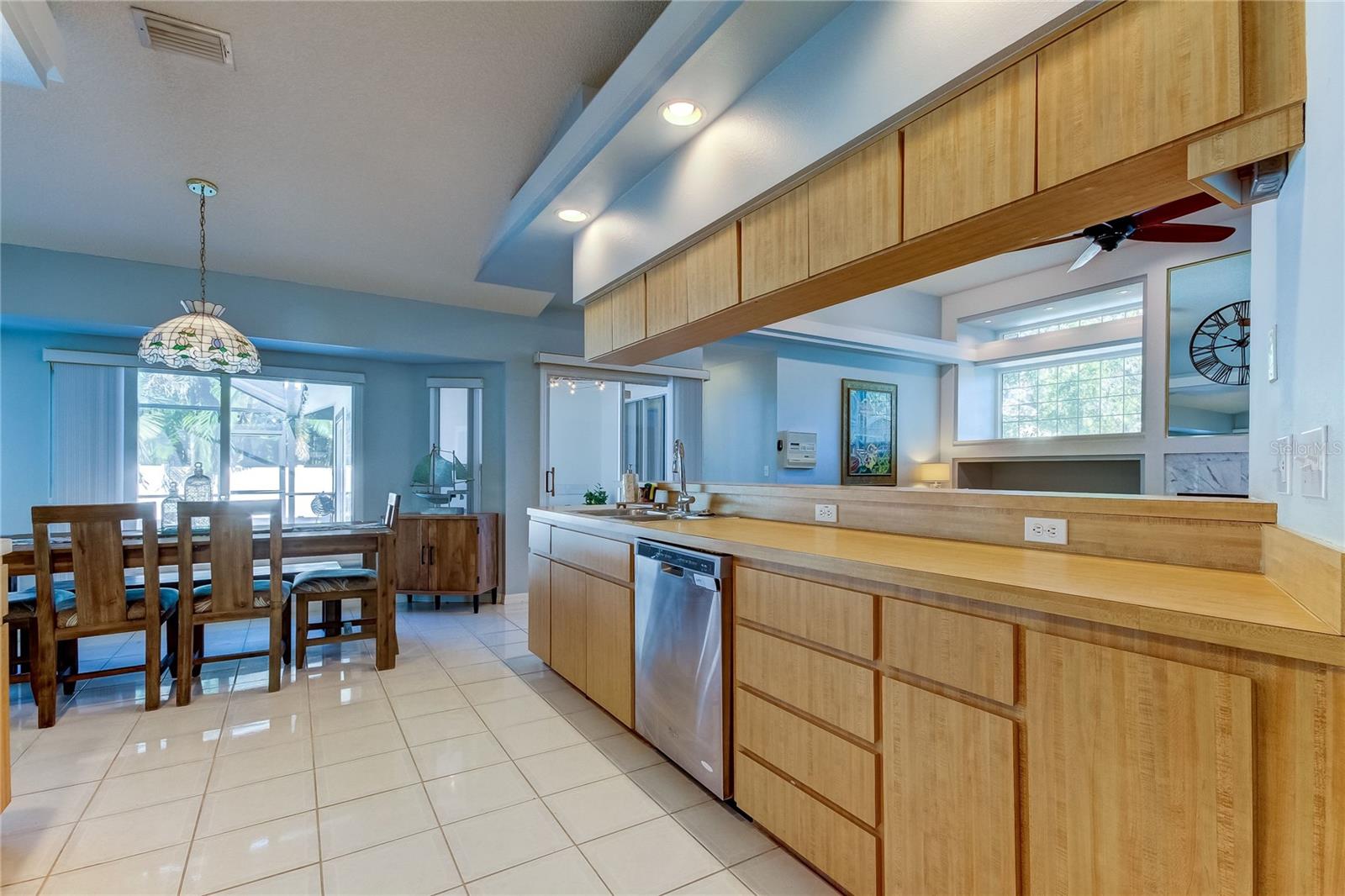 310 WASHINGTON AVE, OLDSMAR, FL, 34677