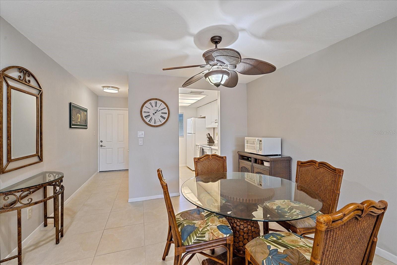 711 BEACH RD #208, SARASOTA, FL, 34242