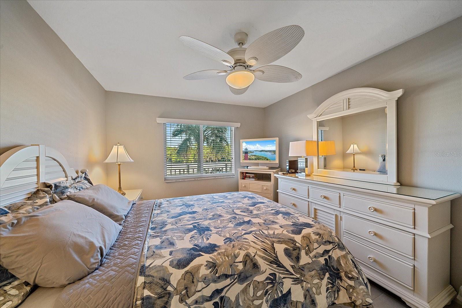 711 BEACH RD #208, SARASOTA, FL, 34242