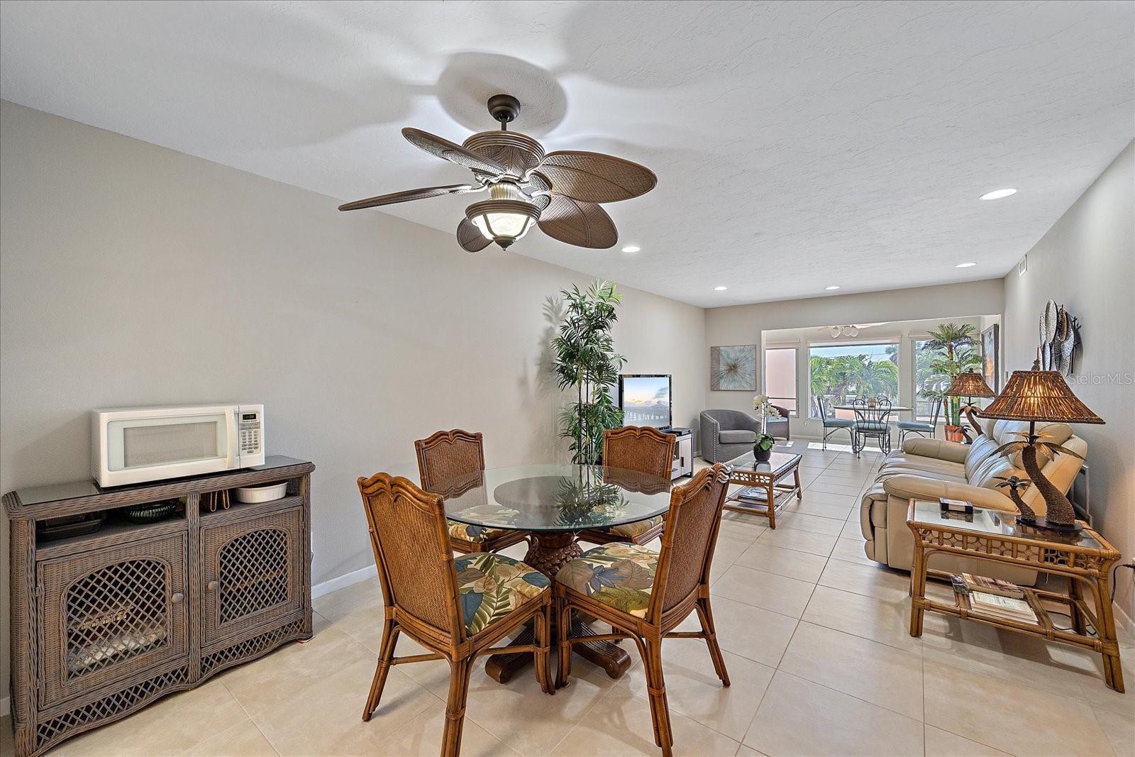 711 BEACH RD #208, SARASOTA, FL, 34242