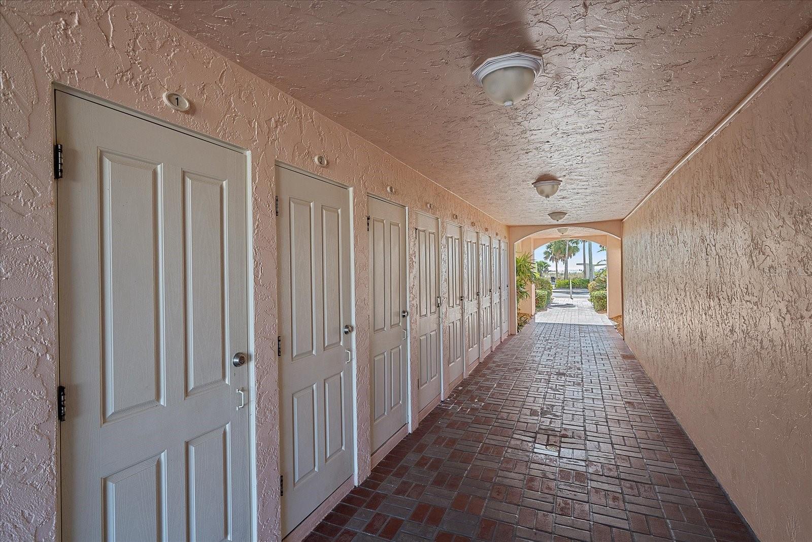 711 BEACH RD #208, SARASOTA, FL, 34242