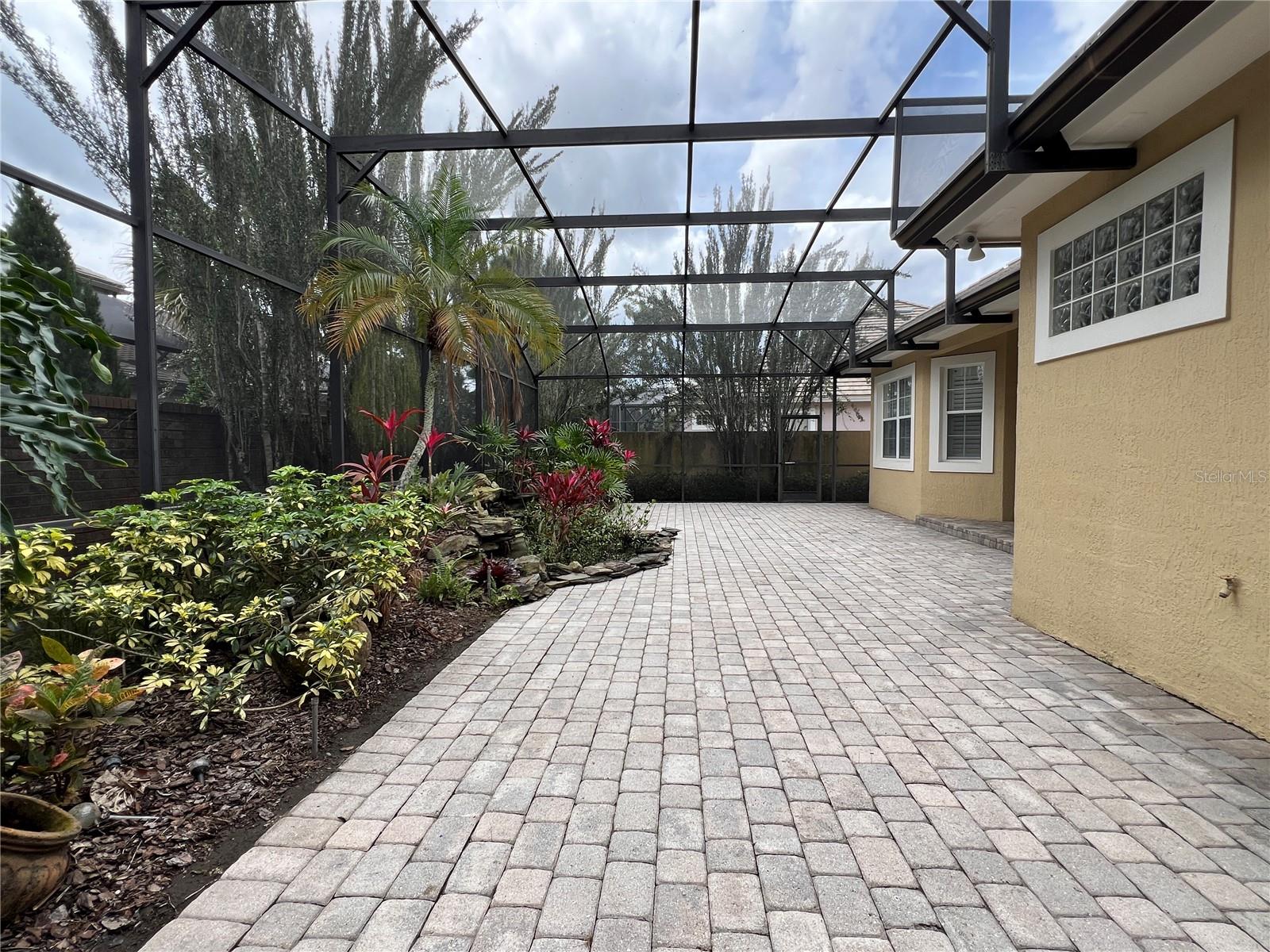 10674 WOODCHASE CIR, ORLANDO, FL, 32836