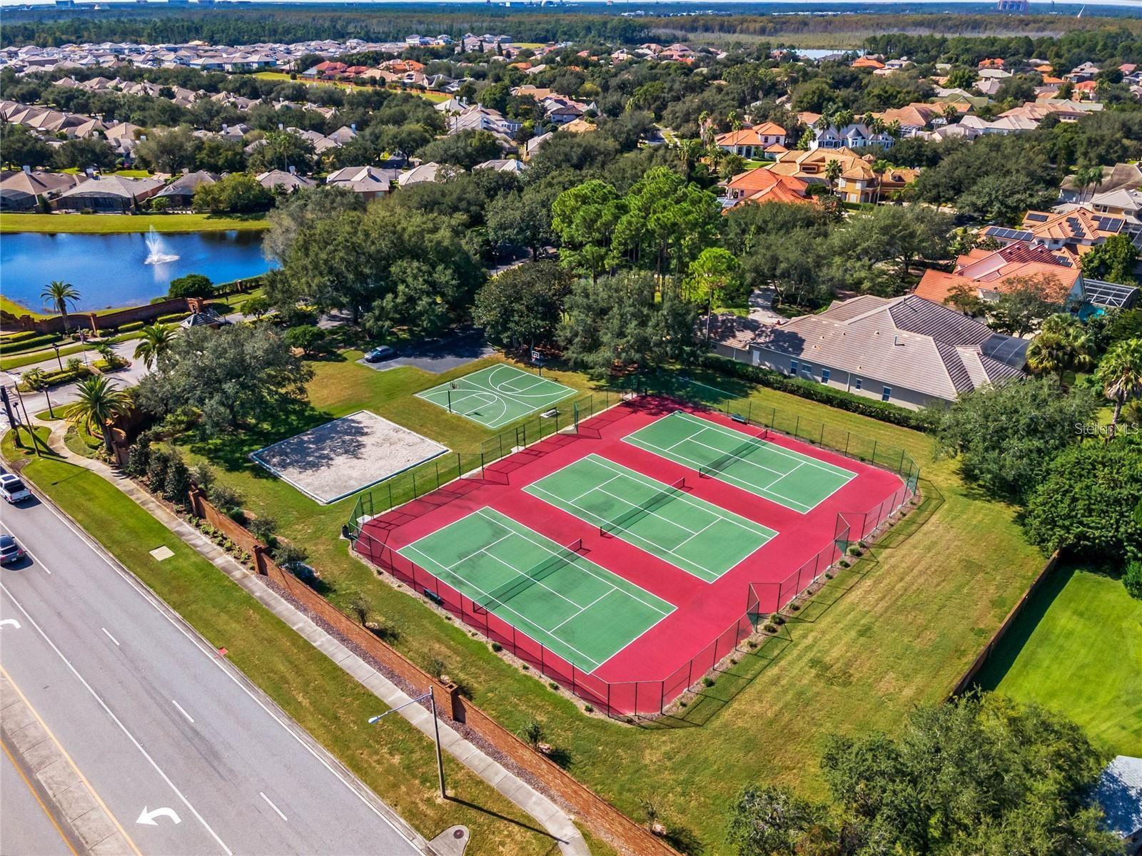 10674 WOODCHASE CIR, ORLANDO, FL, 32836
