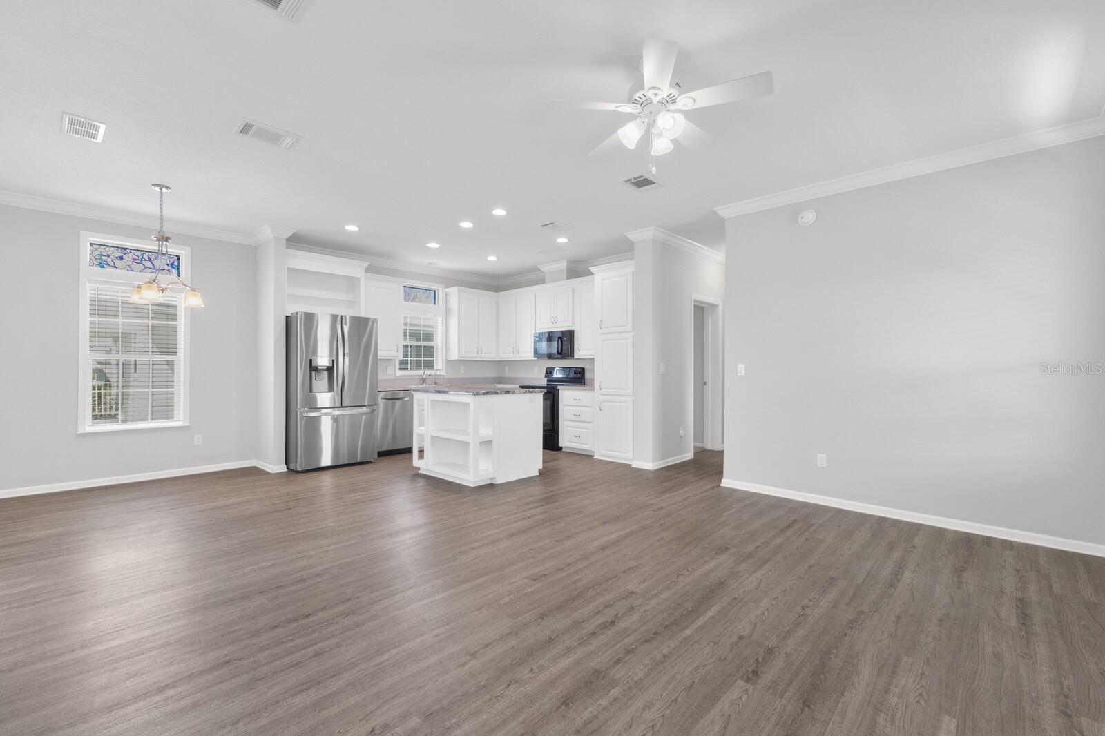 52 LEISURE WAY, PALMETTO, FL, 34221