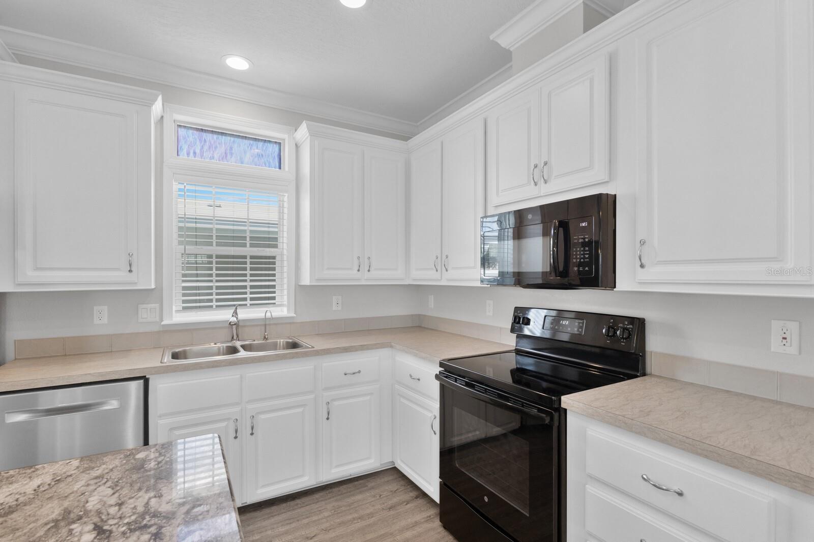 52 LEISURE WAY, PALMETTO, FL, 34221