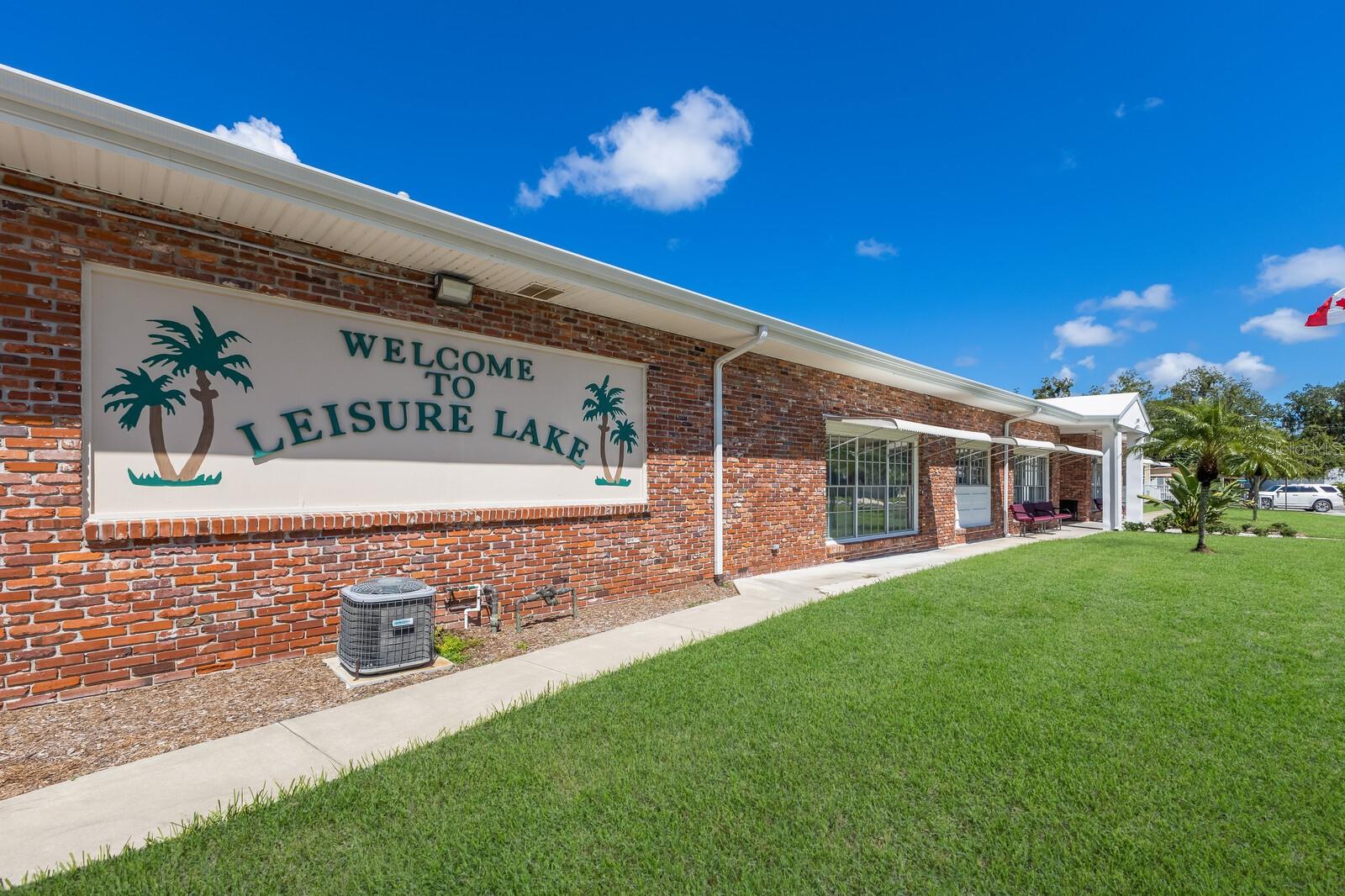 52 LEISURE WAY, PALMETTO, FL, 34221