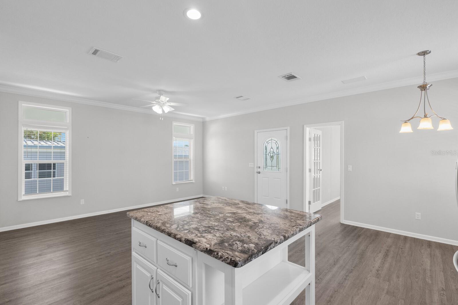 52 LEISURE WAY, PALMETTO, FL, 34221