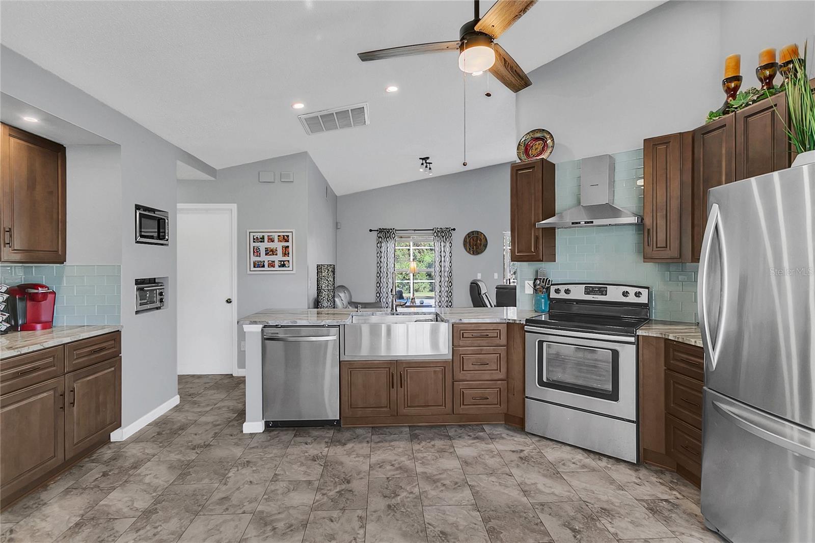 3113 BIRDS REST PL, KISSIMMEE, FL, 34743