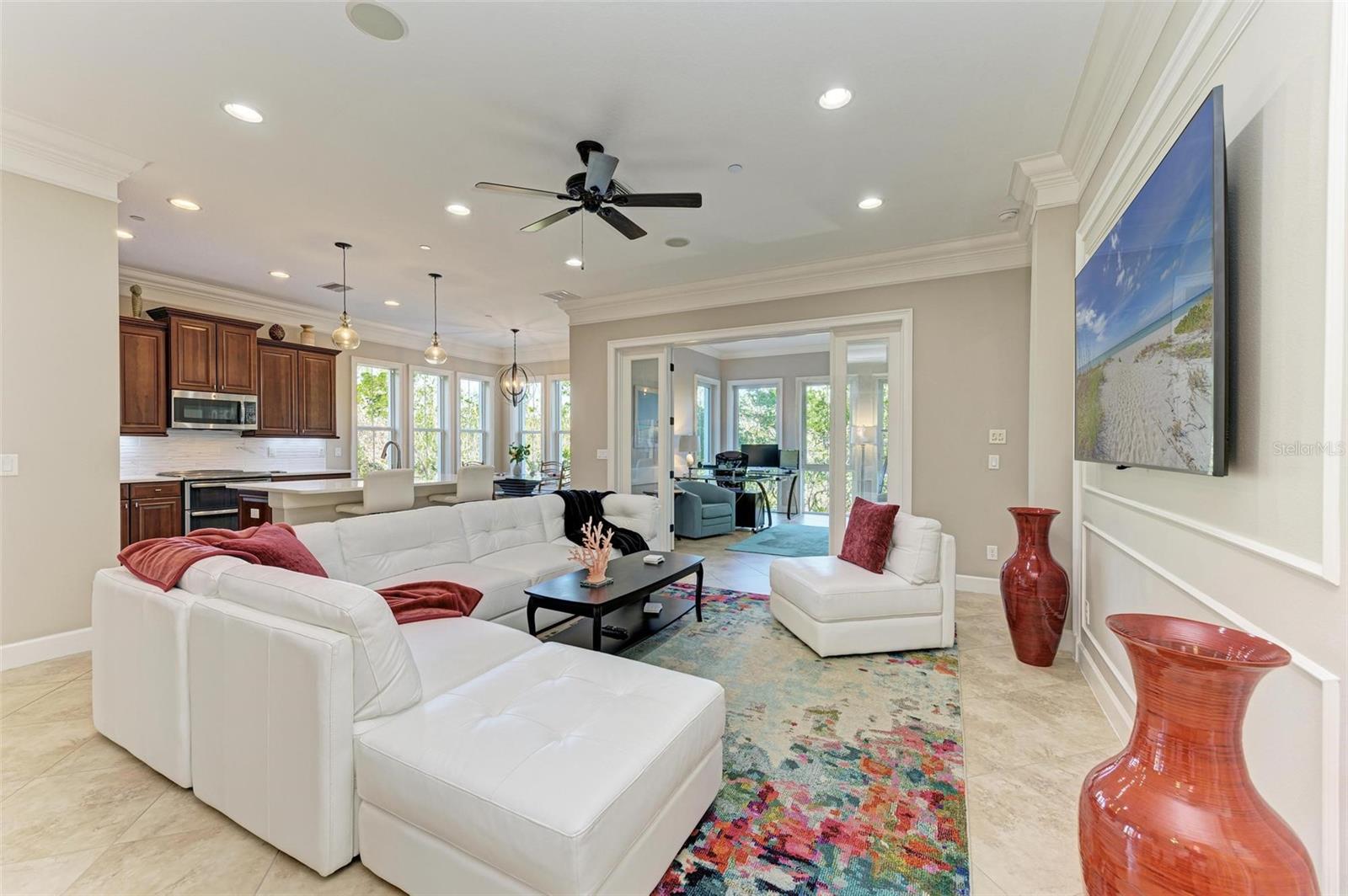 321 SAPPHIRE LAKE DR #101, BRADENTON, FL, 34209