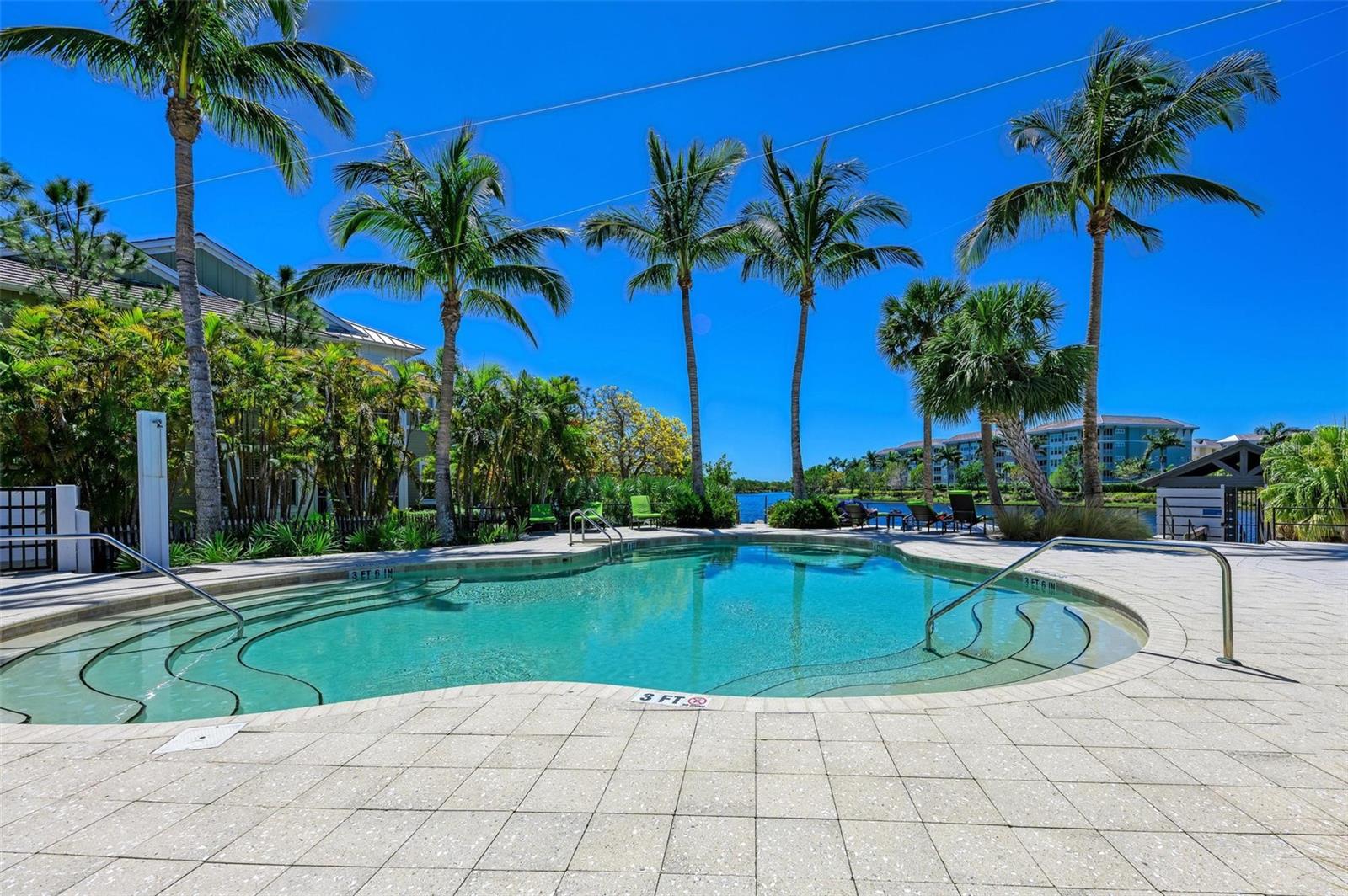 321 SAPPHIRE LAKE DR #101, BRADENTON, FL, 34209