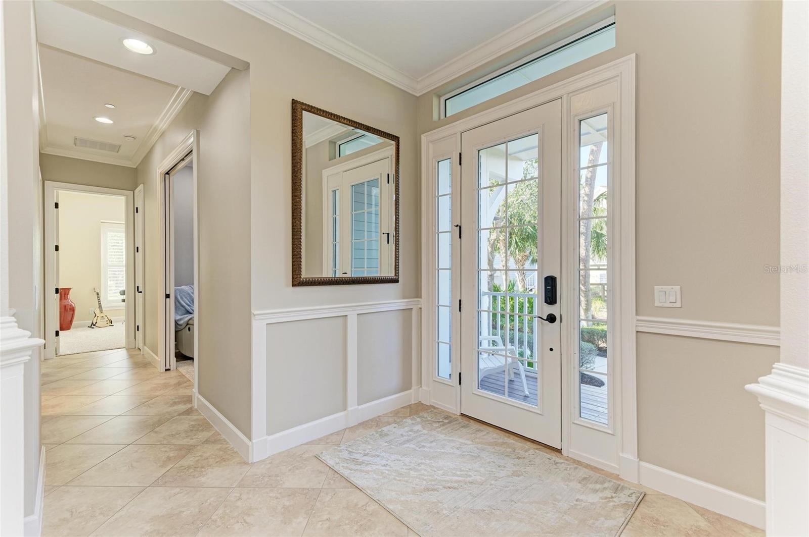 321 SAPPHIRE LAKE DR #101, BRADENTON, FL, 34209