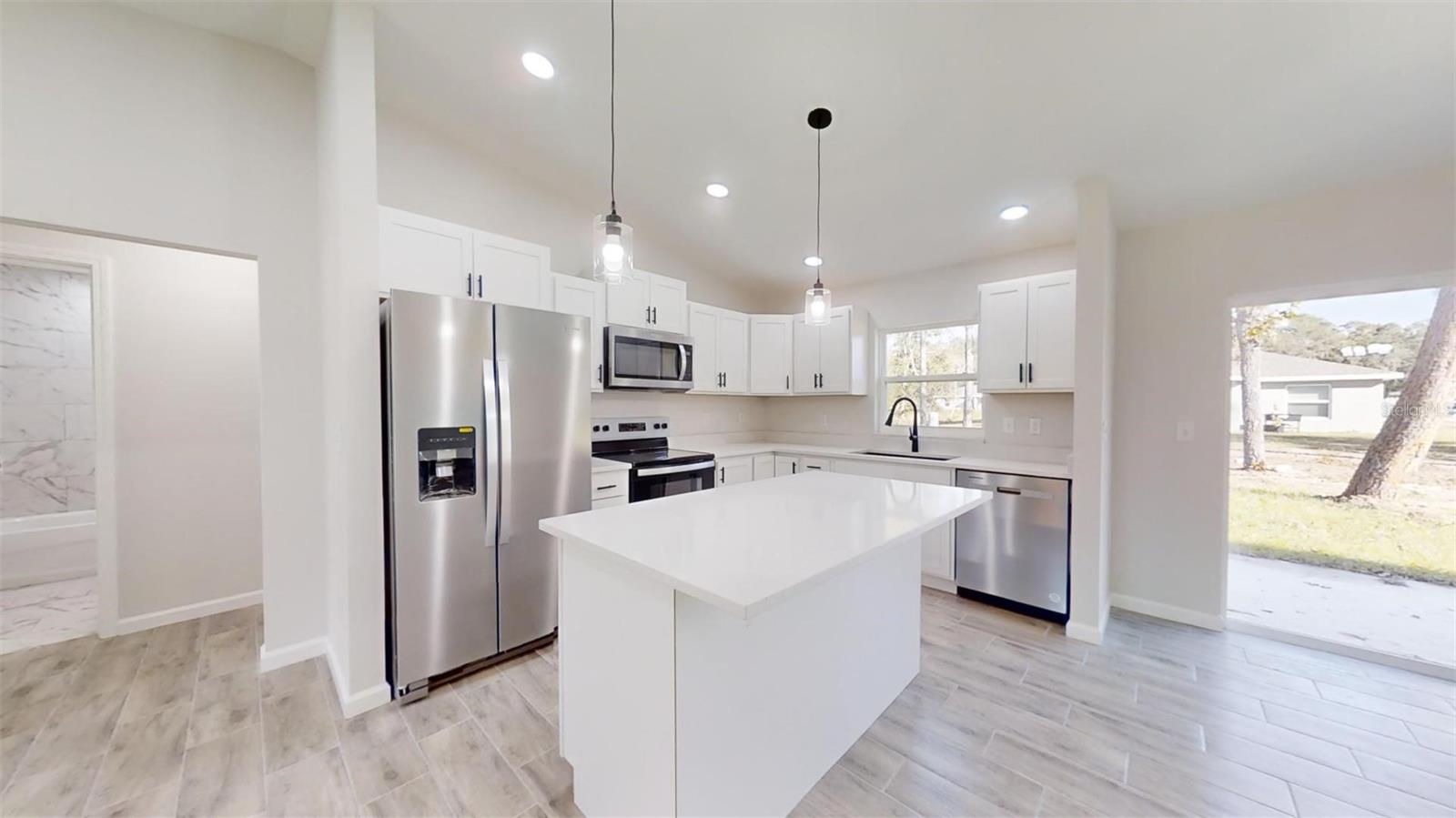 11 EMERALD TRL, OCALA, FL, 34472