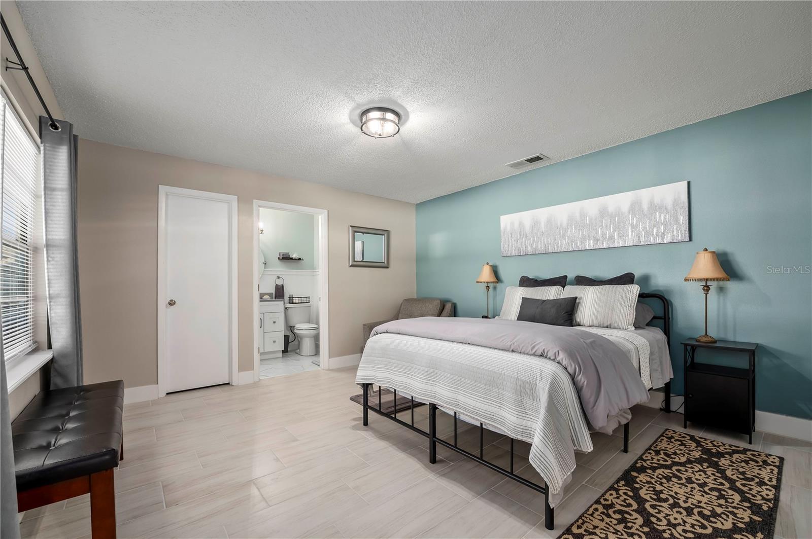 652 GAINSBORO ST, DELTONA, FL, 32725