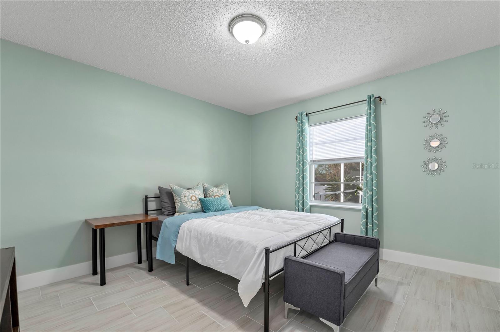 652 GAINSBORO ST, DELTONA, FL, 32725