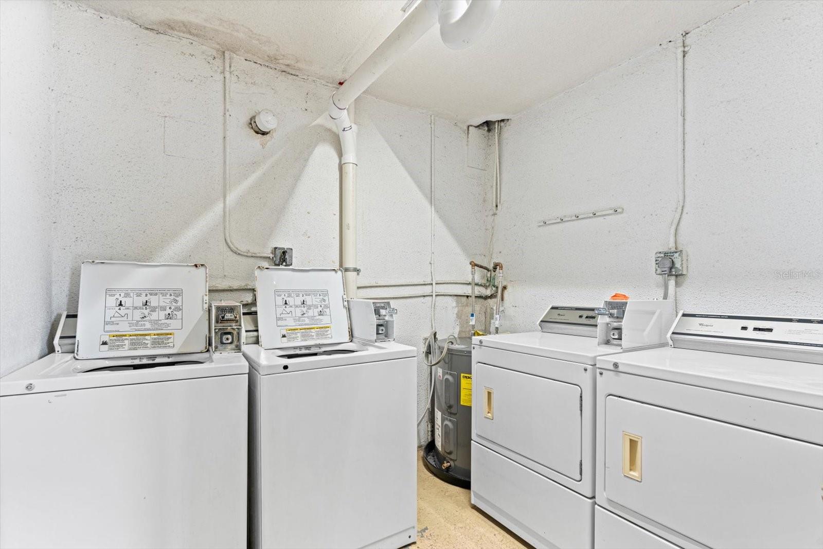 2280 STICKNEY POINT RD #420, SARASOTA, FL, 34231