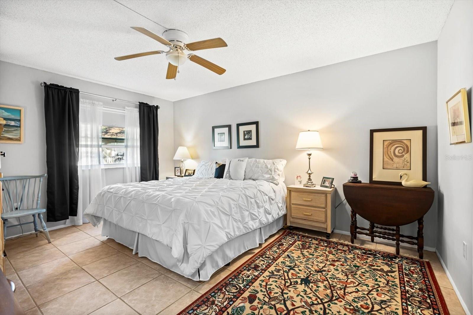 2280 STICKNEY POINT RD #420, SARASOTA, FL, 34231