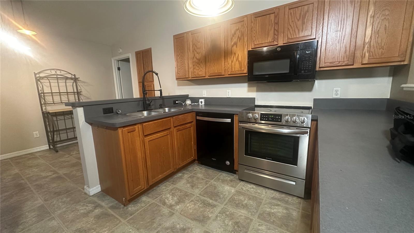 2585 GRAMERCY DR, DELTONA, FL, 32738