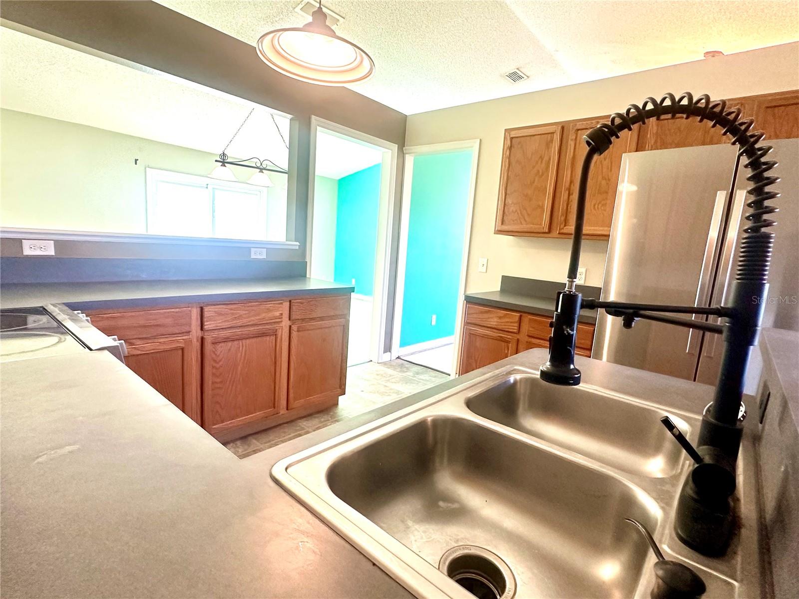 2585 GRAMERCY DR, DELTONA, FL, 32738