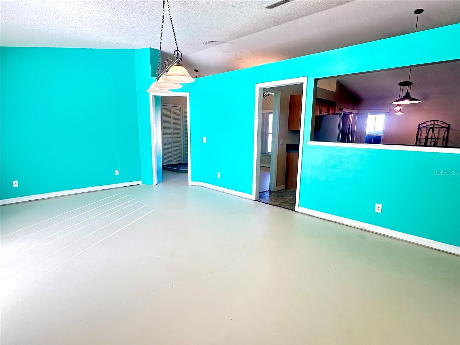 2585 GRAMERCY DR, DELTONA, FL, 32738