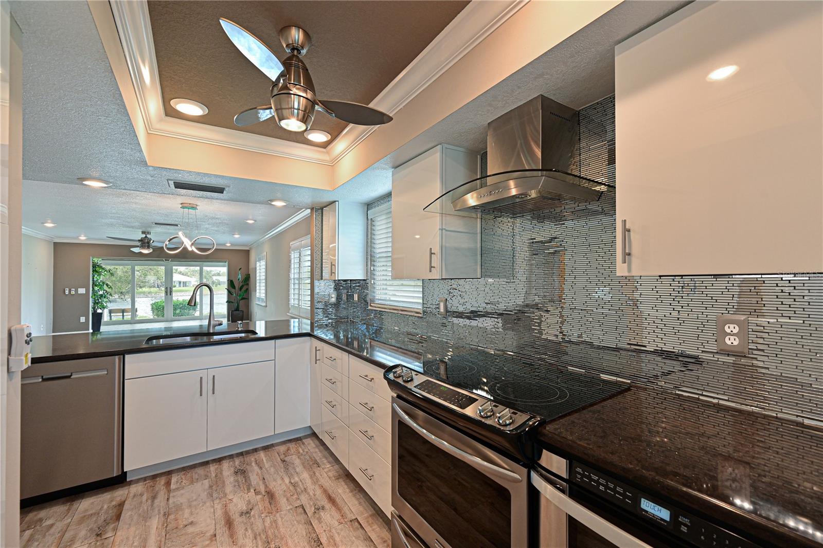 9428 CONCORD CIR, BRADENTON, FL, 34210