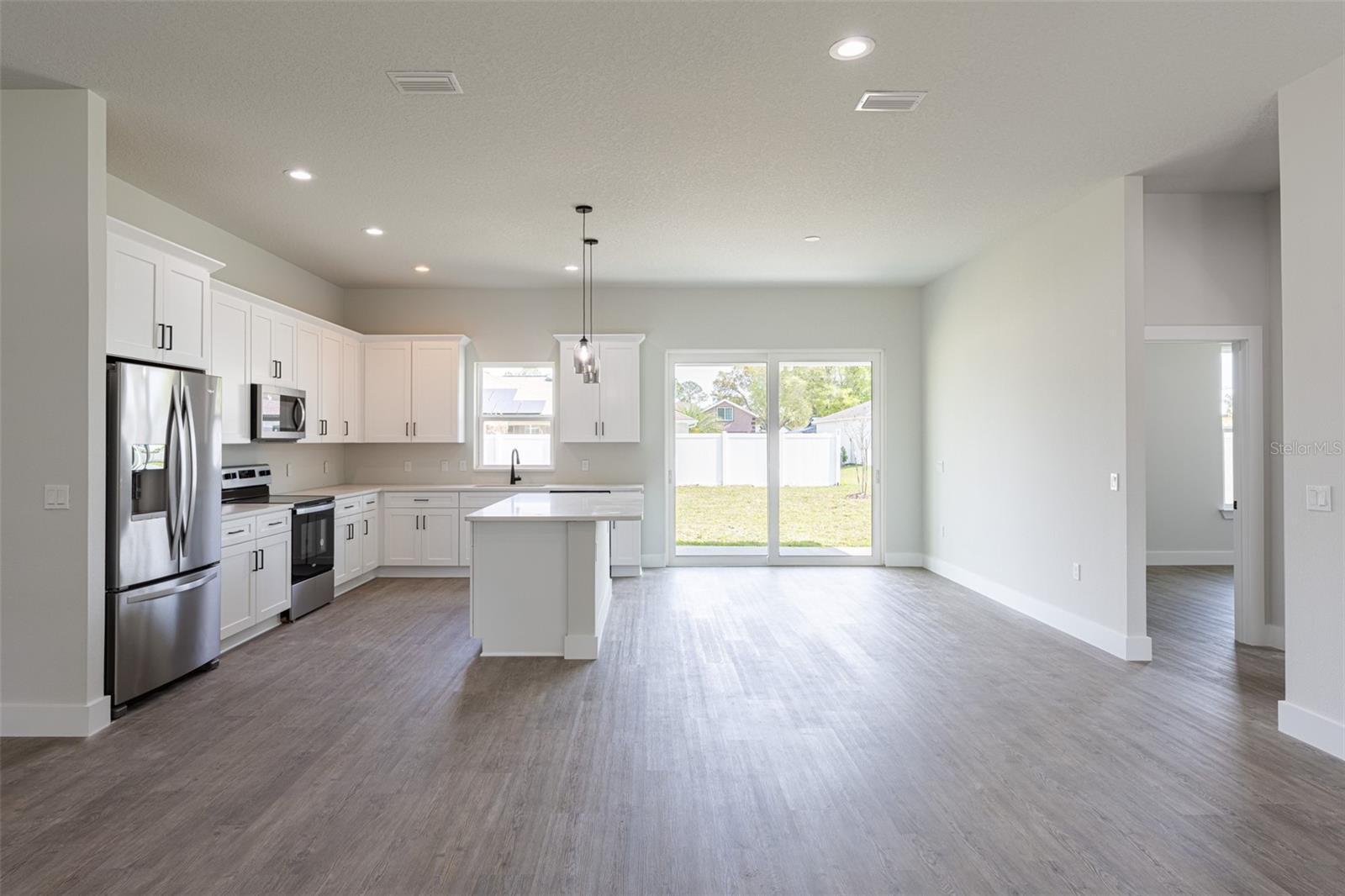 8 WHEELING LN, PALM COAST, FL, 32164