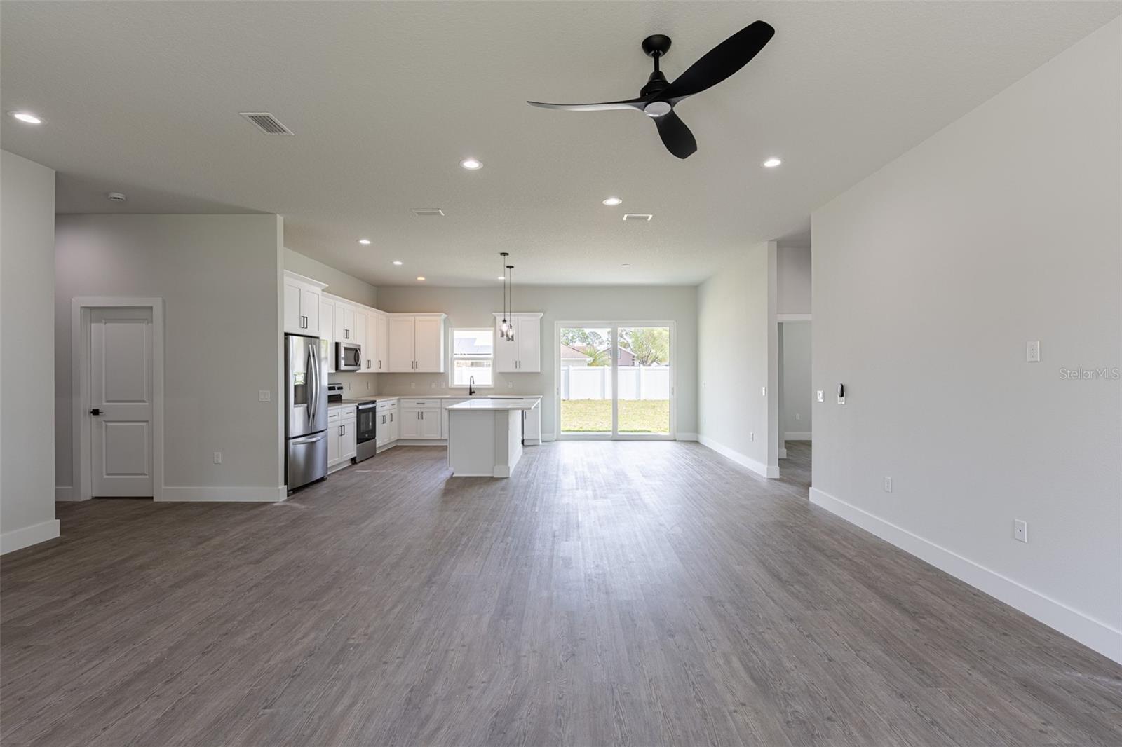 8 WHEELING LN, PALM COAST, FL, 32164