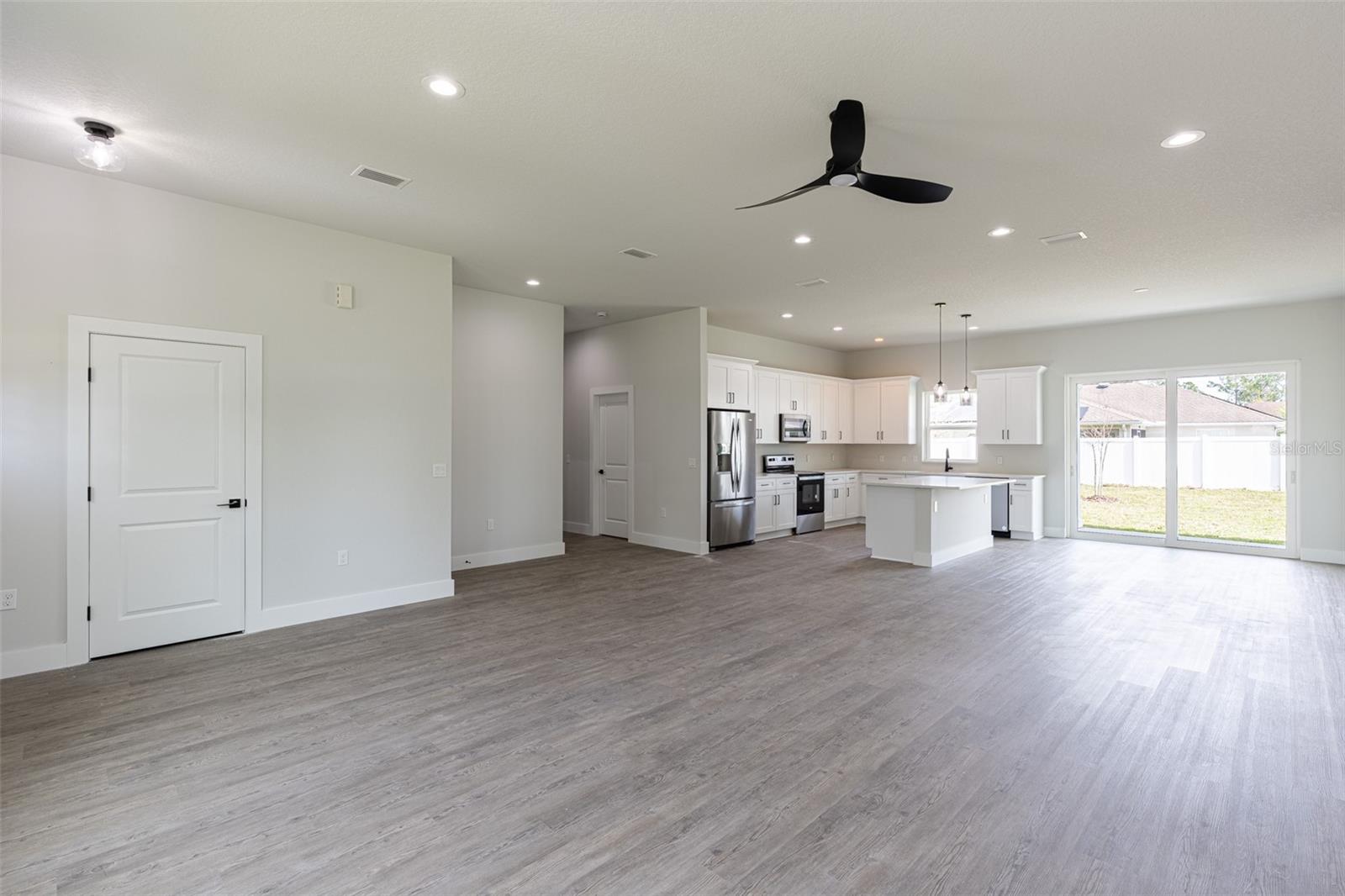 8 WHEELING LN, PALM COAST, FL, 32164