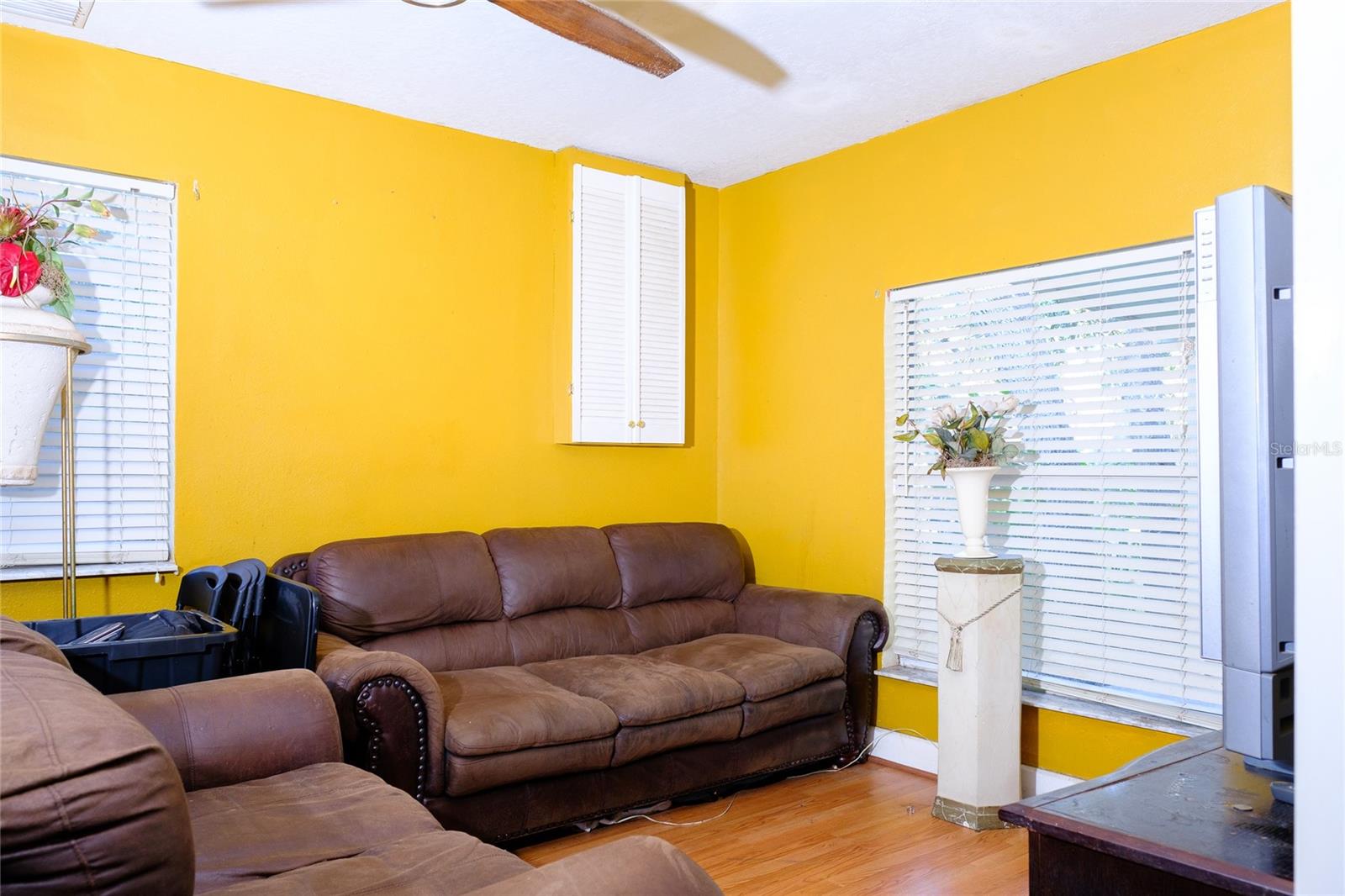 6811 DAUPHIN, TAMPA, FL, 33611