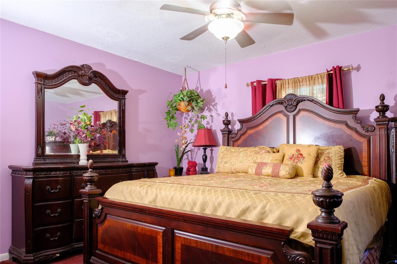 6811 DAUPHIN, TAMPA, FL, 33611