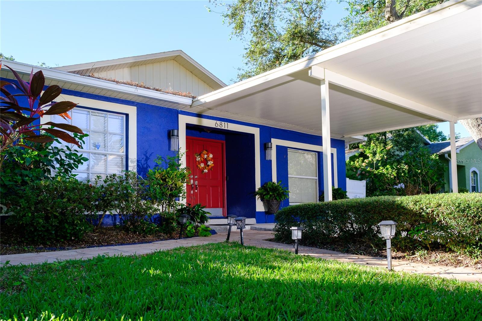 6811 DAUPHIN, TAMPA, FL, 33611