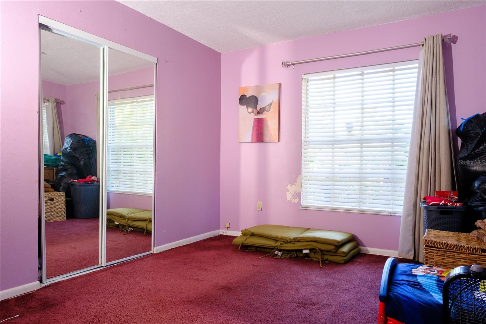 6811 DAUPHIN, TAMPA, FL, 33611