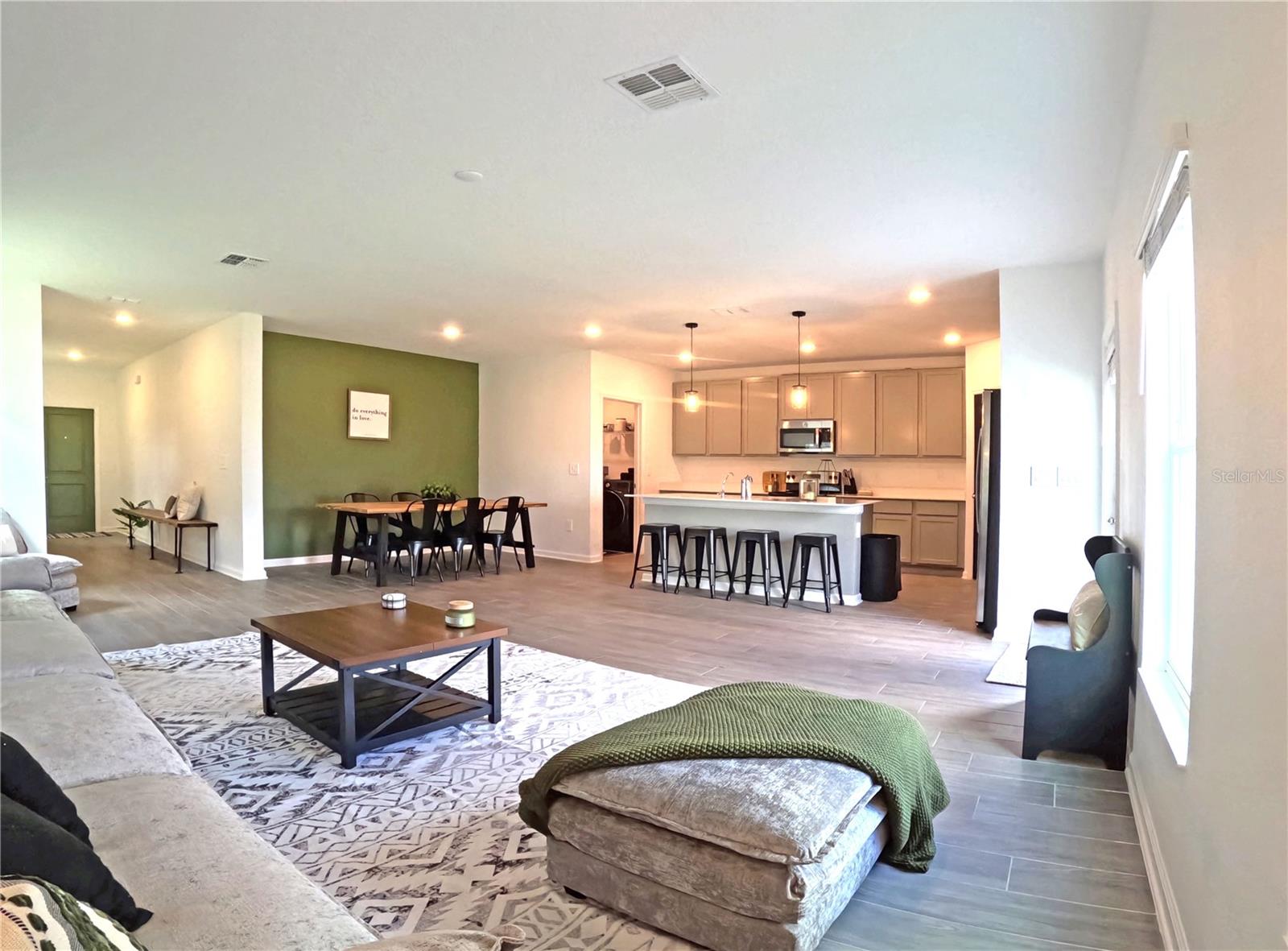 728 TROTTERS DR, EAGLE LAKE, FL, 33839