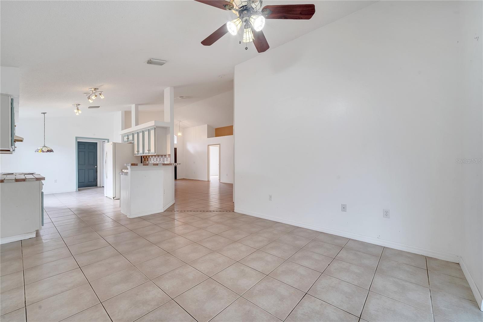 460 MARTIGUES DR, KISSIMMEE, FL, 34759