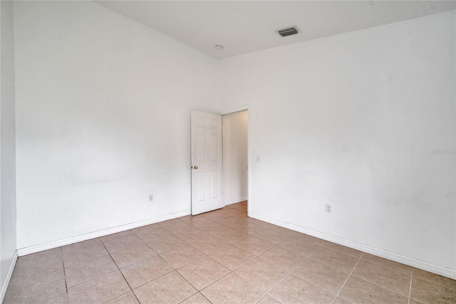 460 MARTIGUES DR, KISSIMMEE, FL, 34759