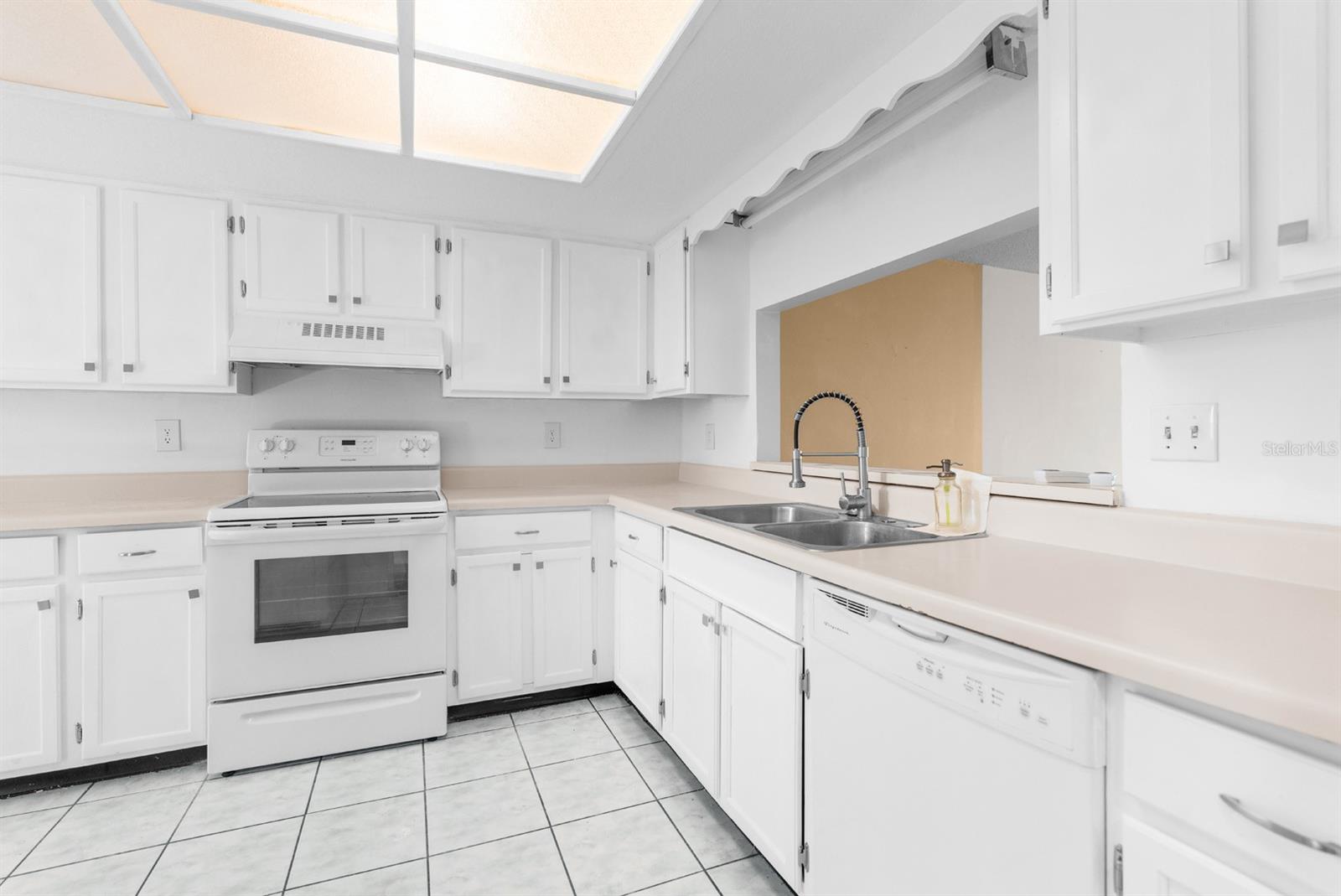 7721 COSME DR #B, HUDSON, FL, 34667