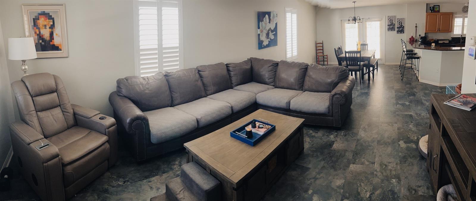 1102 W CHARTER ST, TAMPA, FL, 33602
