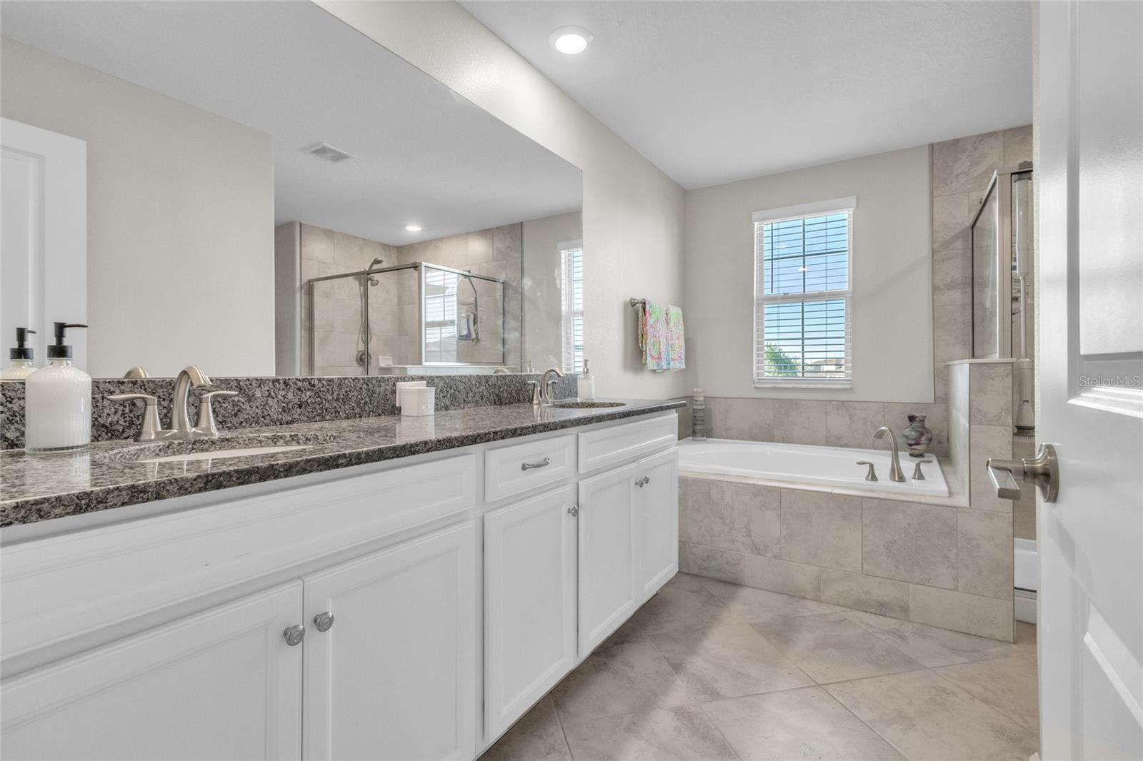 7353 WASH ISLAND DR, SUN CITY CENTER, FL, 33573