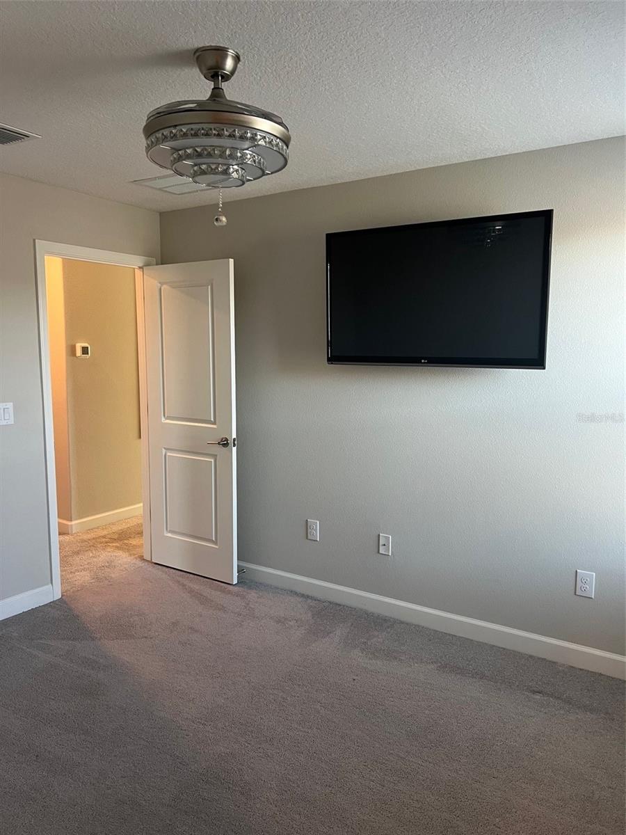 7353 WASH ISLAND DR, SUN CITY CENTER, FL, 33573