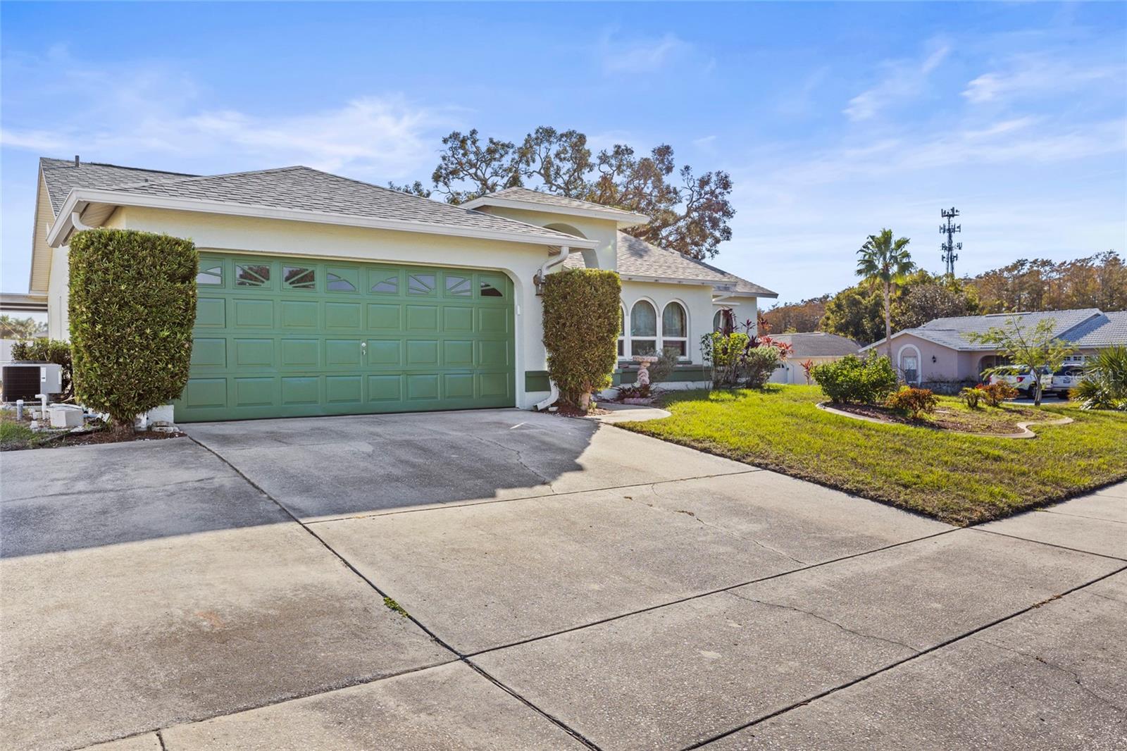 10836 MIDLAND BRIDGE RD, HUDSON, FL, 34667