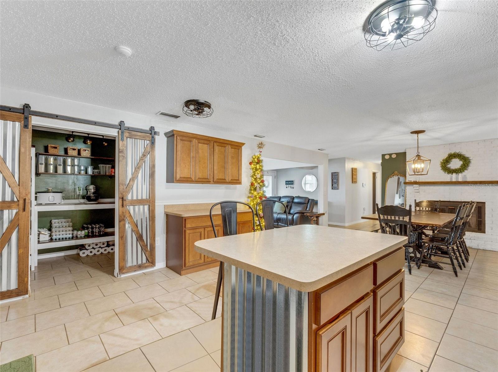 901 SWANN DR, LAKELAND, FL, 33809
