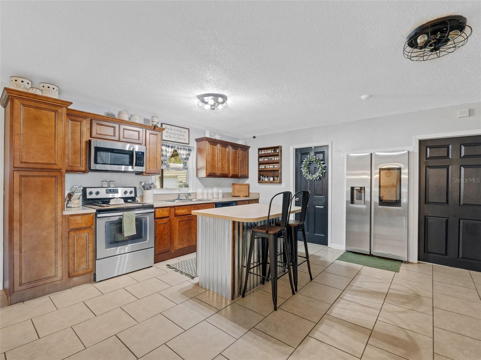 901 SWANN DR, LAKELAND, FL, 33809