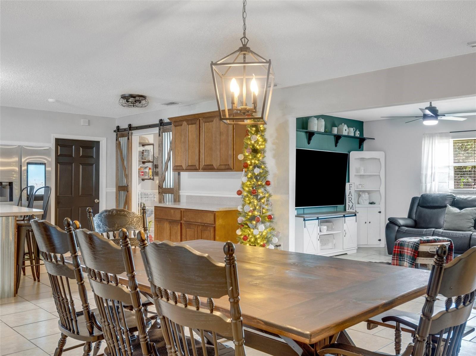 901 SWANN DR, LAKELAND, FL, 33809