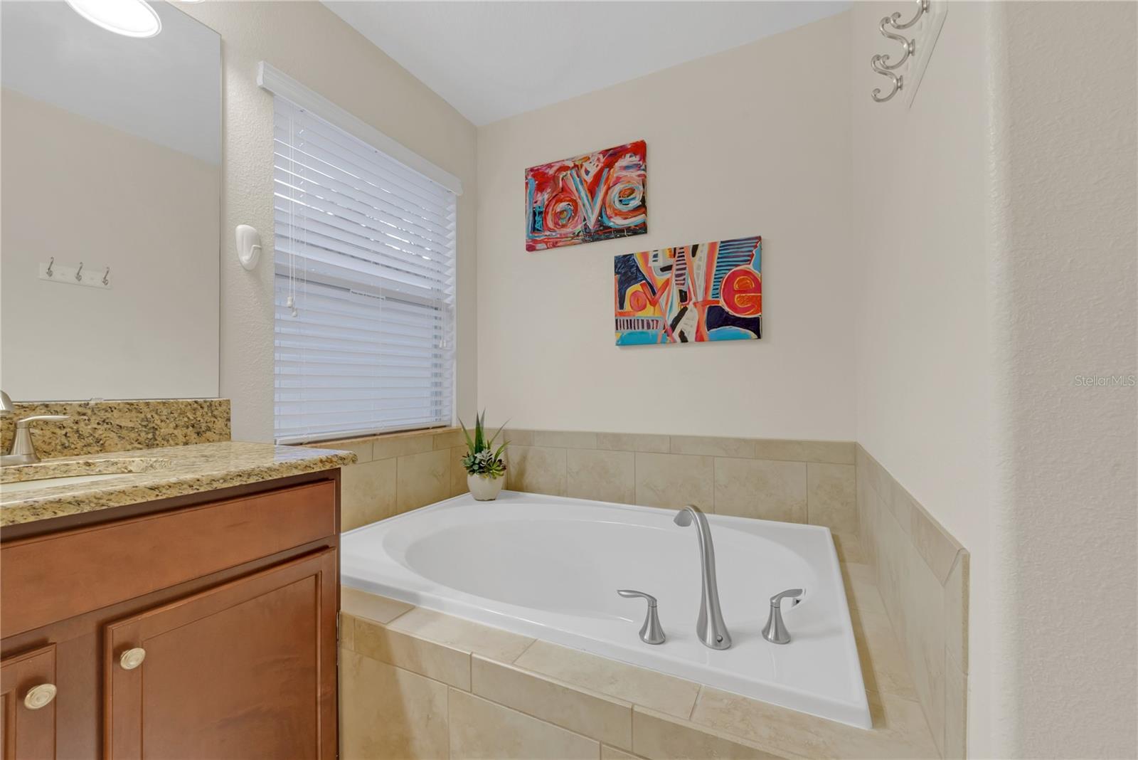 2948 BANANA PALM DR, KISSIMMEE, FL, 34747