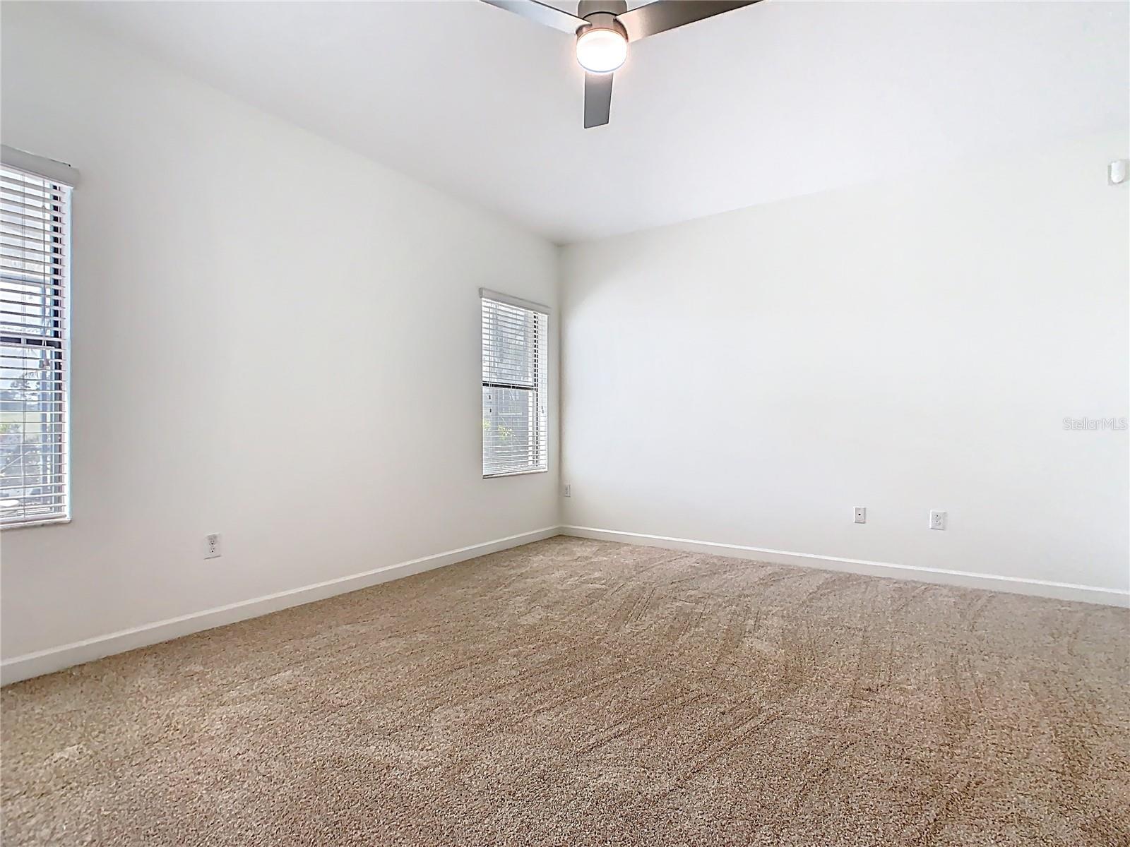 8914 DOVE VALLEY WAY, DAVENPORT, FL, 33896