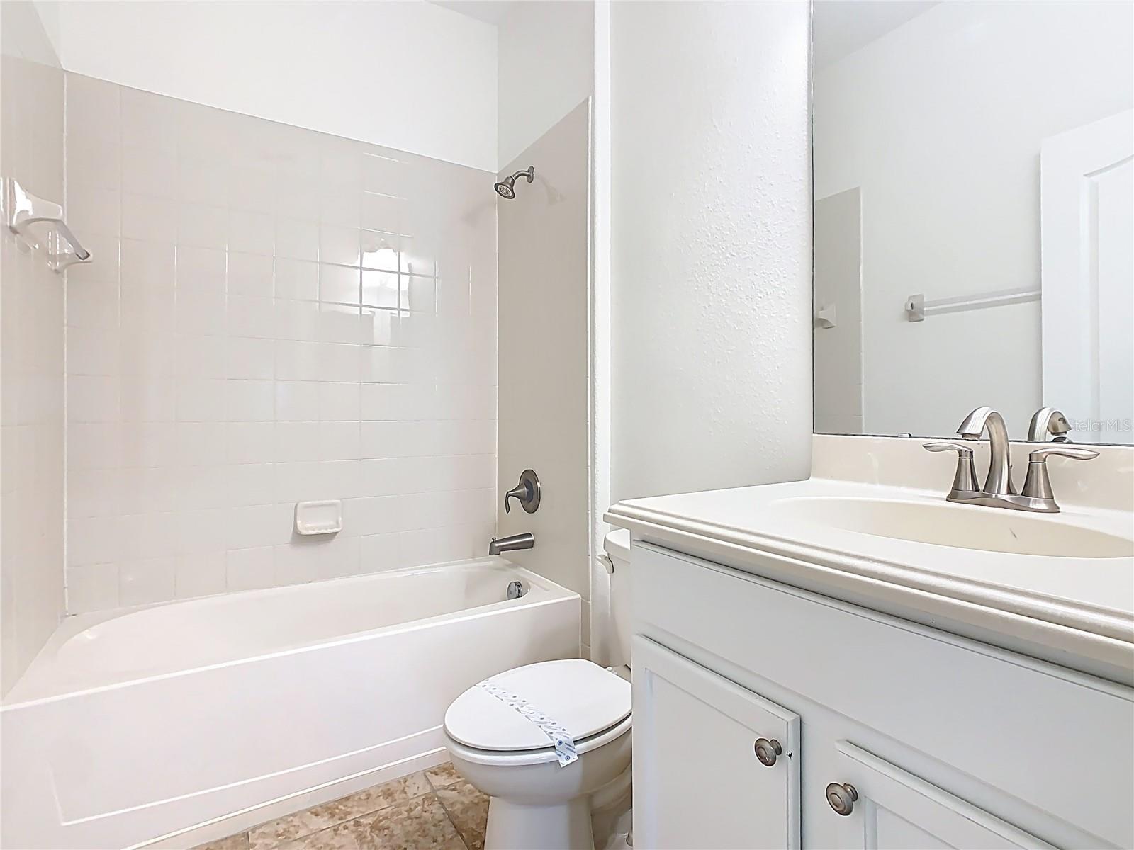 8914 DOVE VALLEY WAY, DAVENPORT, FL, 33896