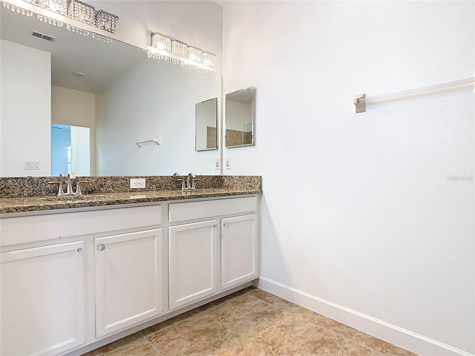 8914 DOVE VALLEY WAY, DAVENPORT, FL, 33896