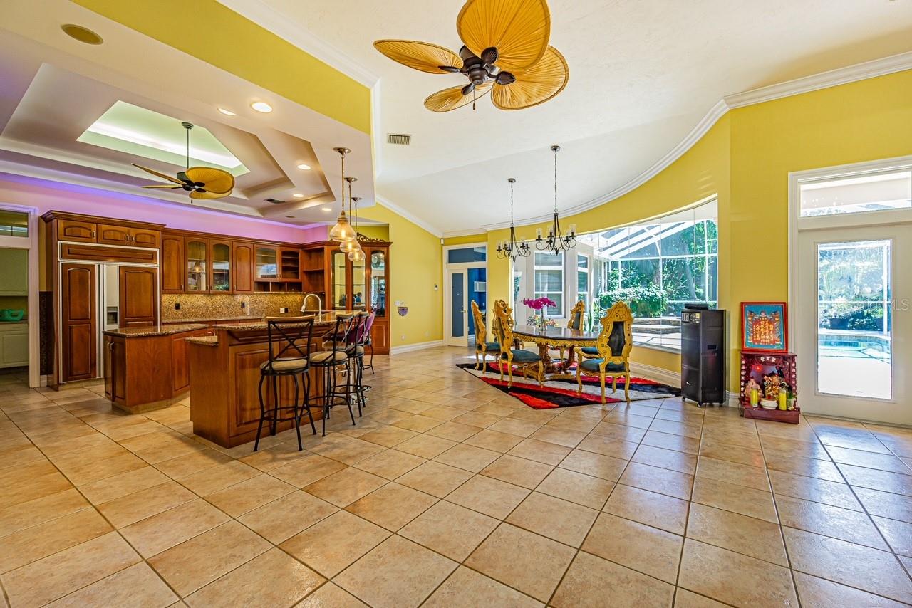 5900 98TH AVE N, PINELLAS PARK, FL, 33782