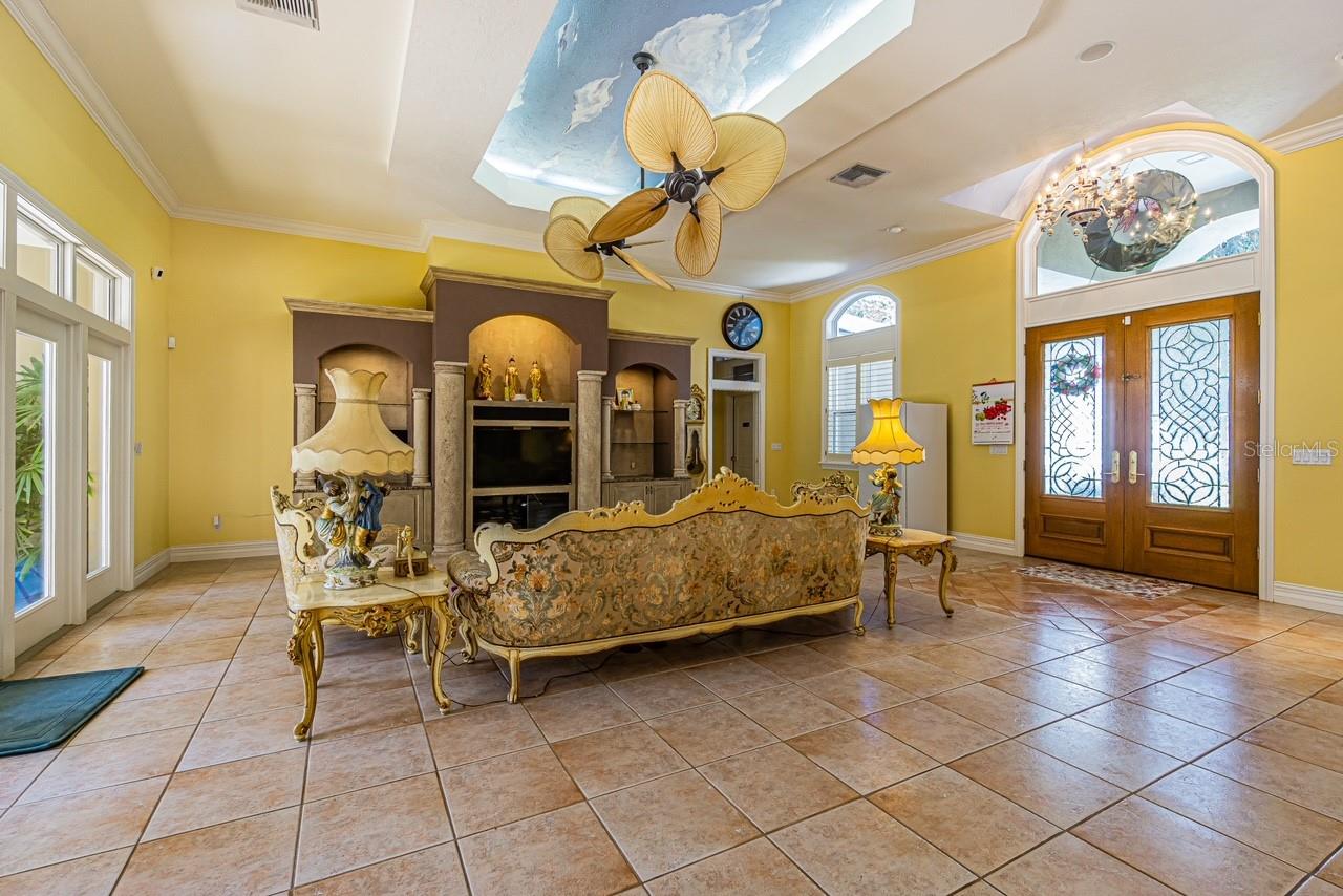 5900 98TH AVE N, PINELLAS PARK, FL, 33782